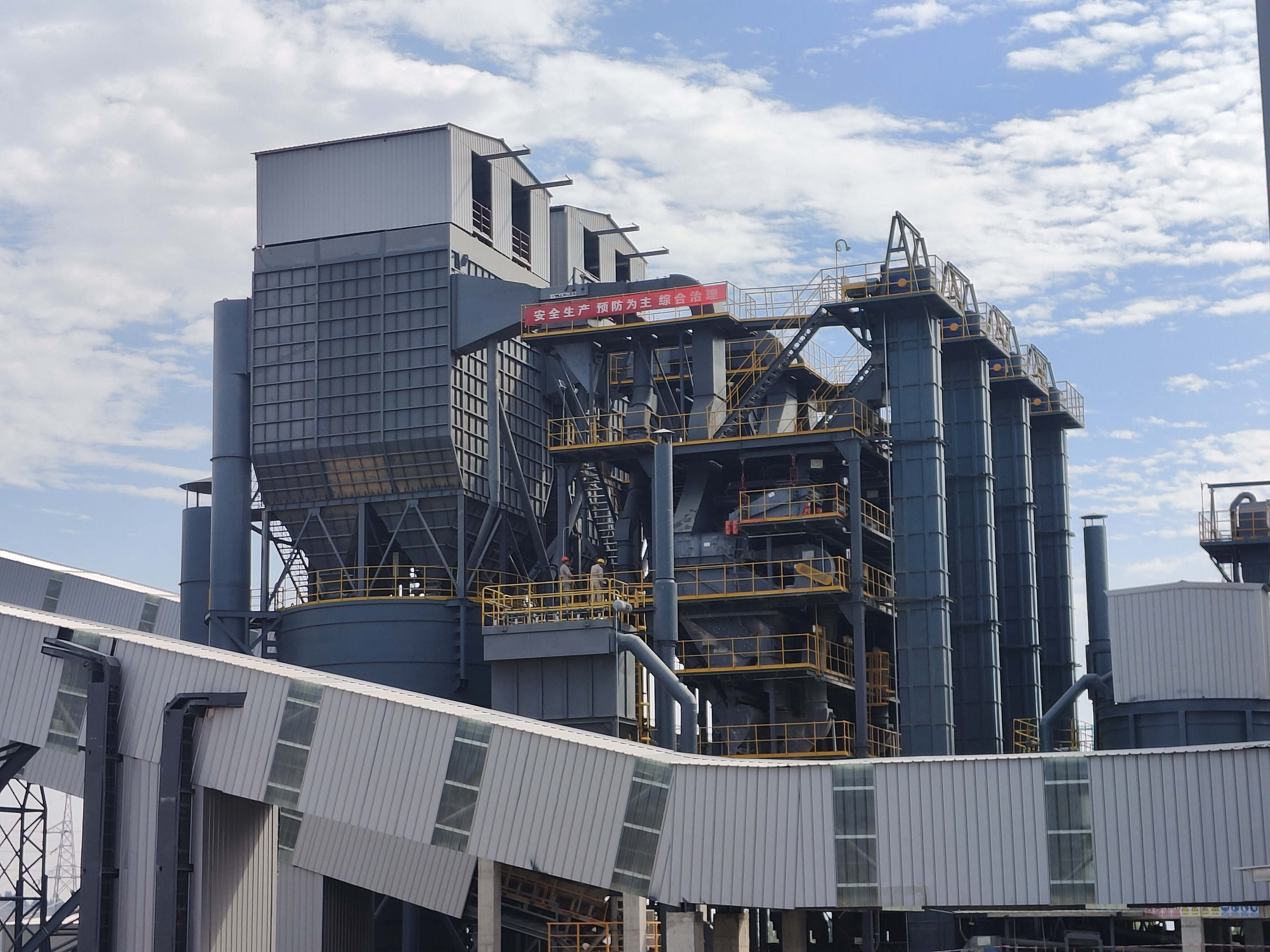 28項大型基礎建設工程獲批，制砂樓助力企業(yè)提高砂石品質